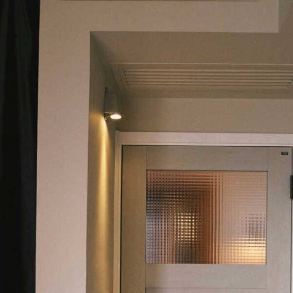 Horseshoe Wall Lamp